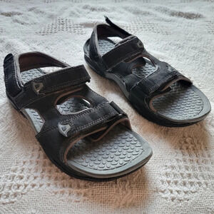 Men's Black Adjustable Waterproof Strapped  Sandal